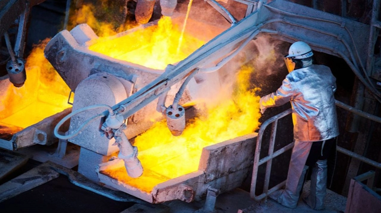 FTSE 100 Live: London blue-chips fly to new highs as metals meltdown shrugged off