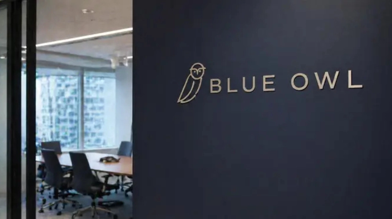 Blue Owl Stock Jumps as SpaceX Stake Sale Boosts Returns Outlook