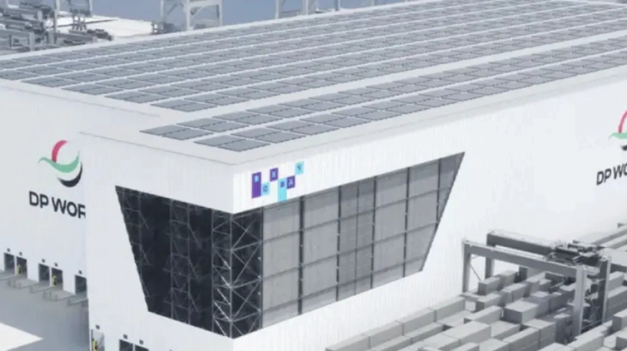 Contractors circle £30m high-rise container storage project at London Gateway