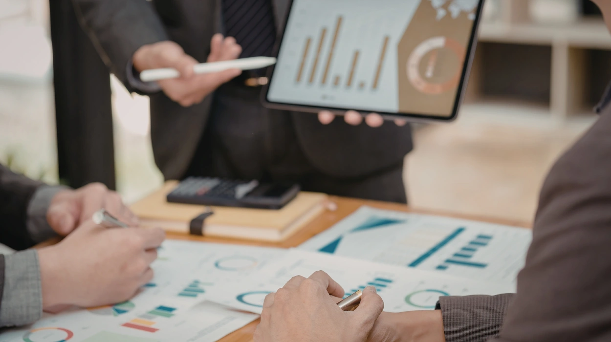 How Does Lean Six Sigma Improve Supply Chain and Procurement Performance?
